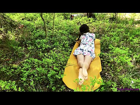 ❤️ Tinder တွင် သူစိမ်းတစ်ယောက်သည် ကျွန်ုပ်၏ Pussy နှင့် Fucks များကို တောထဲ၌ စိတ်အားထက်သန်စွာ အနိုင်ယူသည်။ ️❌ Porno မှာ ငါတို့မှာ ❤